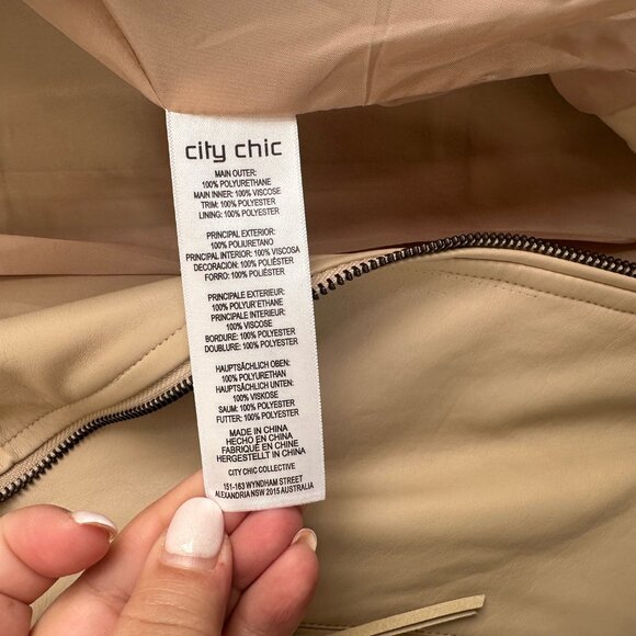 City Chic Whip-stitched Biker Straw Cream Moto Faux-Leather Jacket 18 - Picture 13 of 15